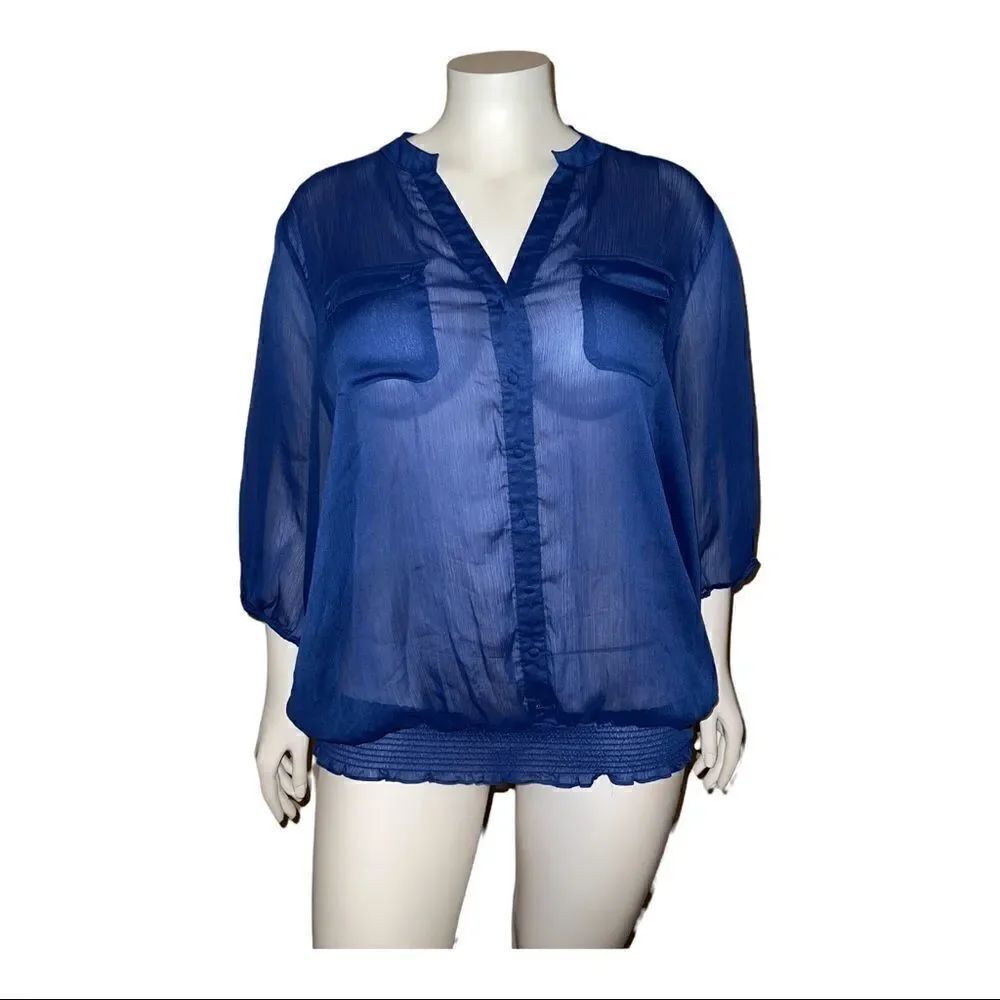 Torrid Women's Sheer Blue Button Down Blouse Top Sz 4 EUC